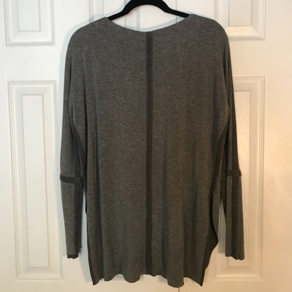 Kit and Ace Cozy Long Sleeve Sweater - Picture 4 of 9